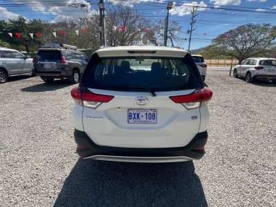 Toyota Rush G - Image 3