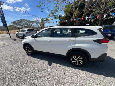 Toyota Rush G - Image 4