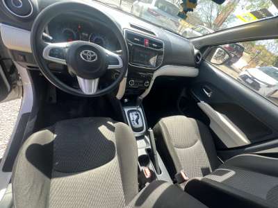 Toyota Rush G - Image 7