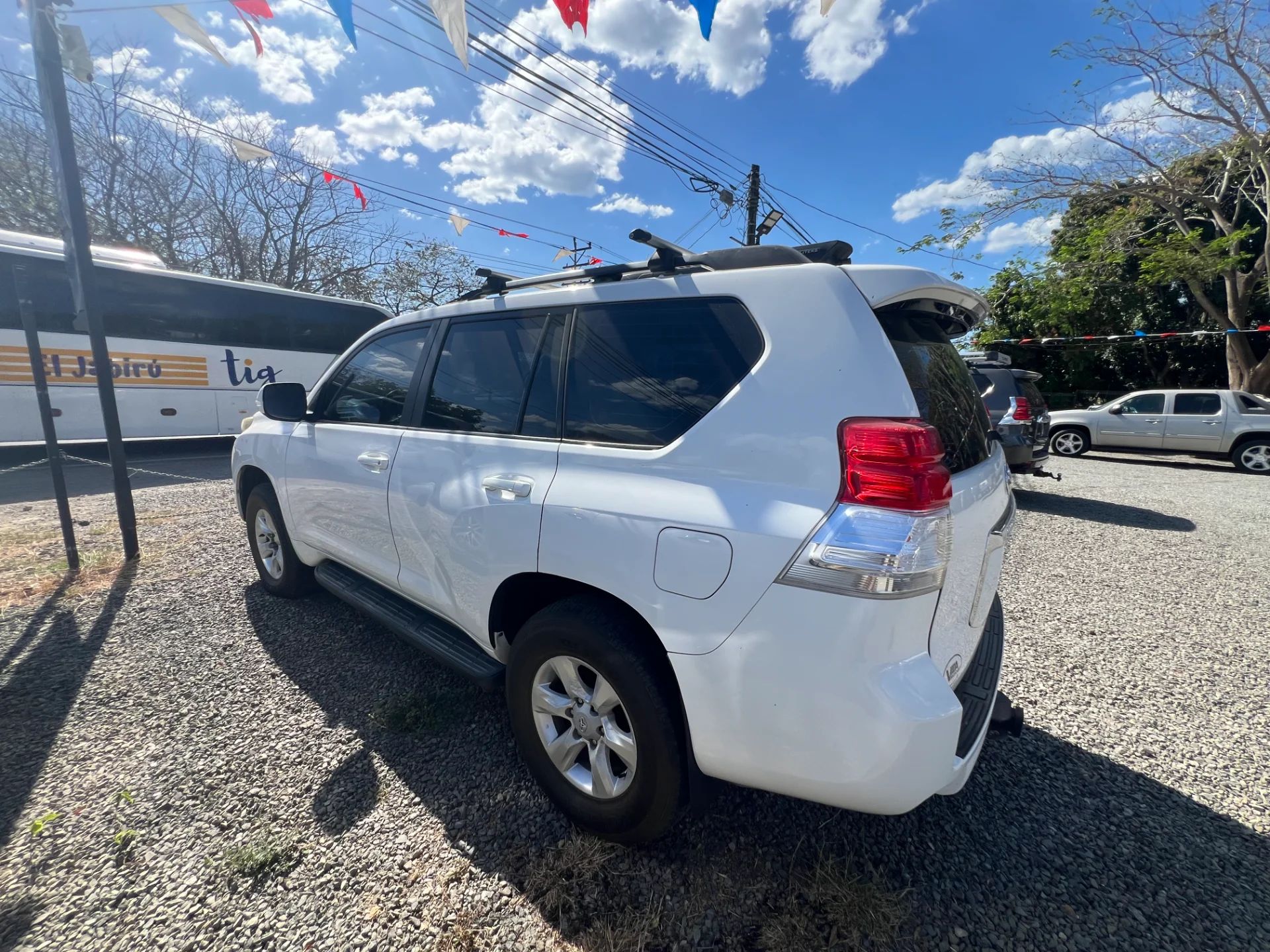 Toyota Prado - Image 9