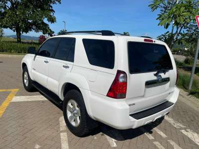 Toyota 4Runner - Image 4