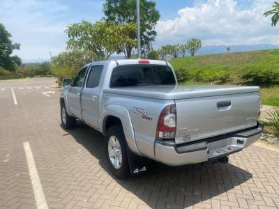 Toyota Tacoma - Image 3