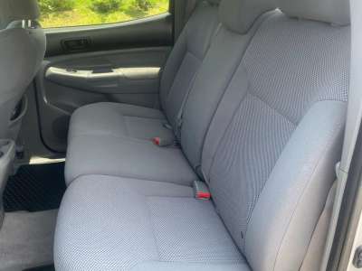 Toyota Tacoma - Image 5