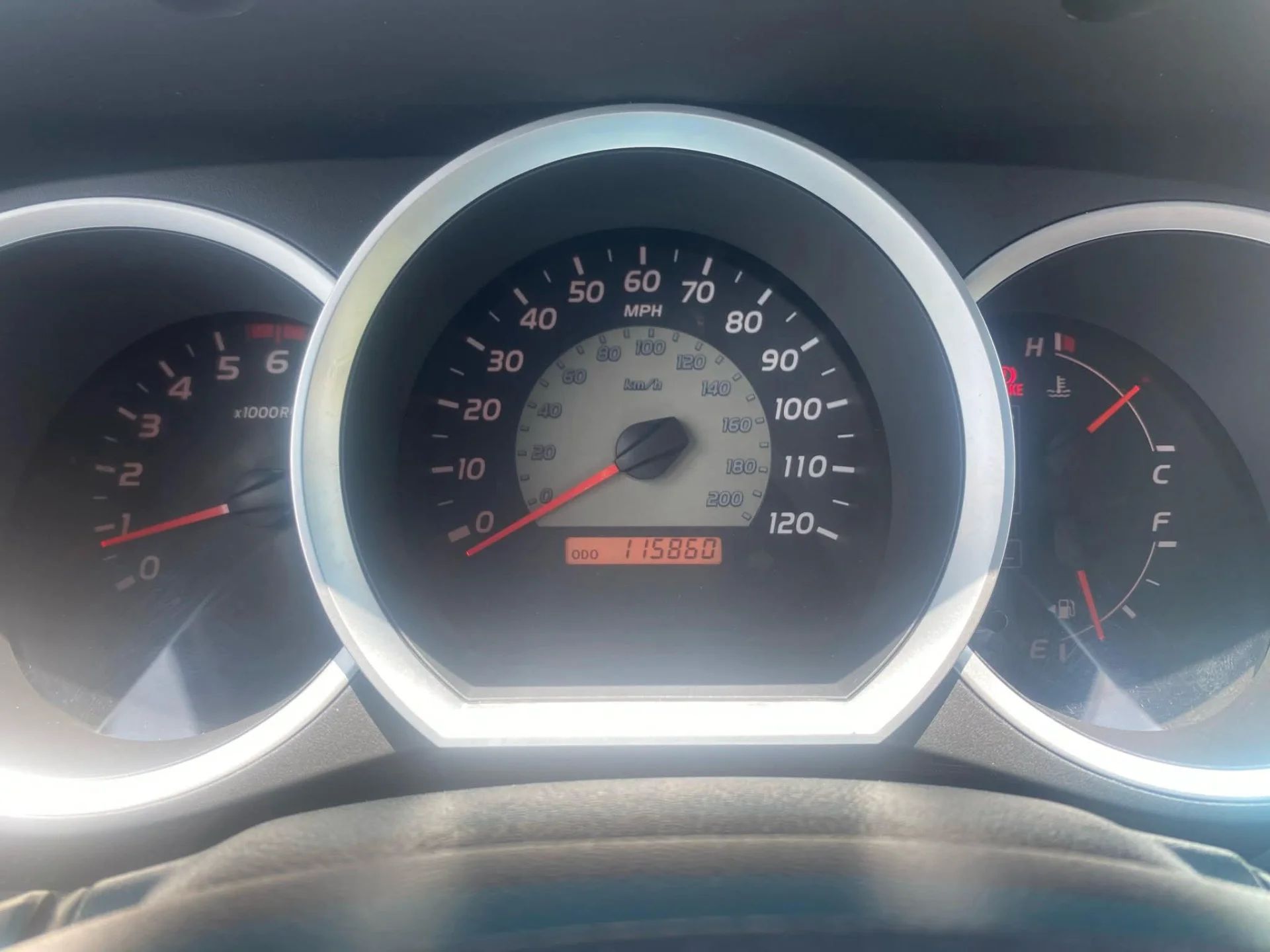 Toyota Tacoma - Image 7