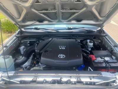 Toyota Tacoma - Image 8