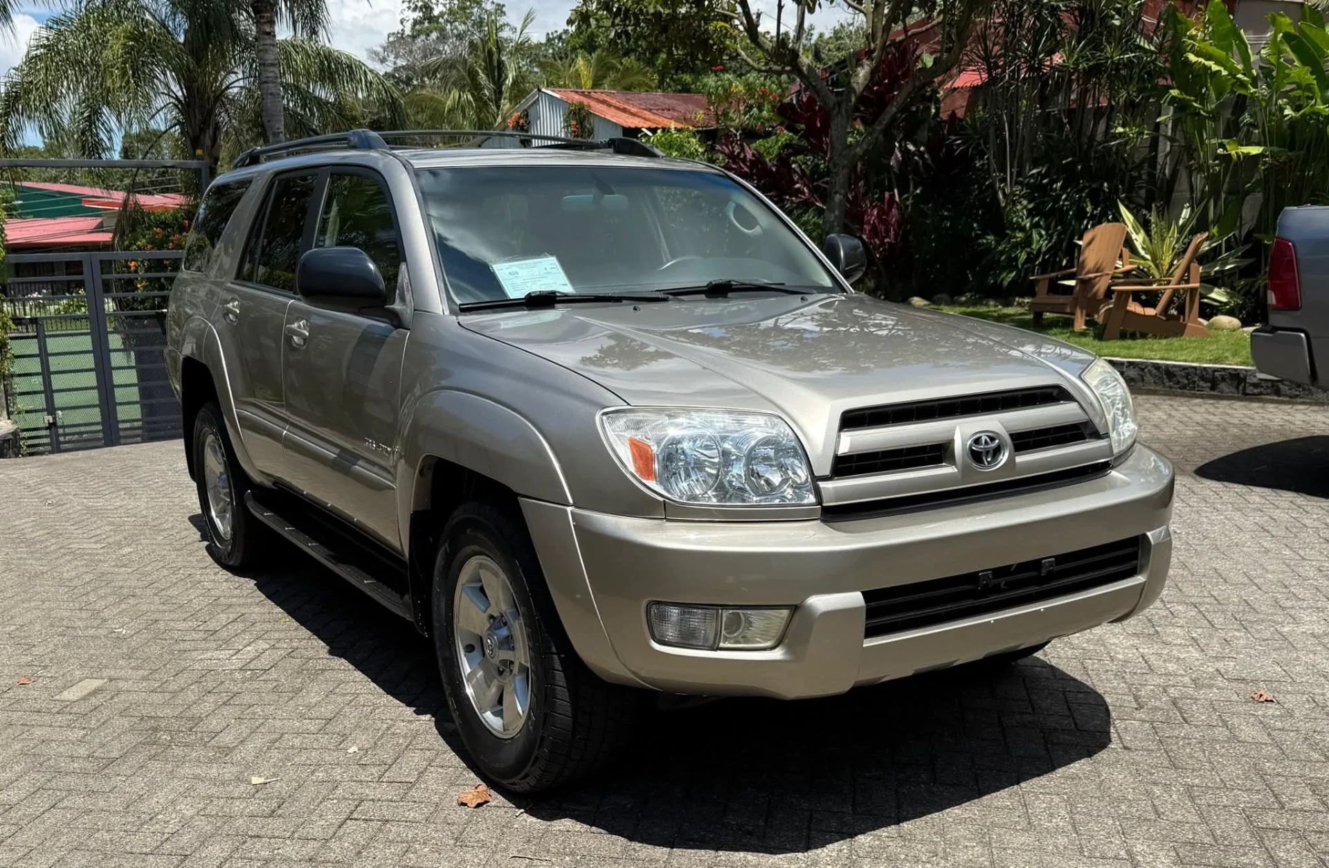 Toyota 4Runner - Image 5