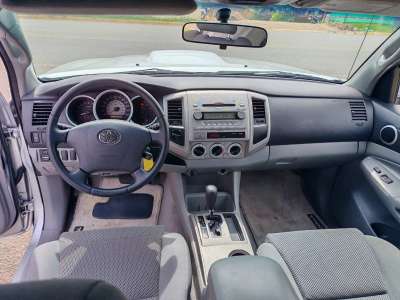 Toyota Tacoma - Image 7