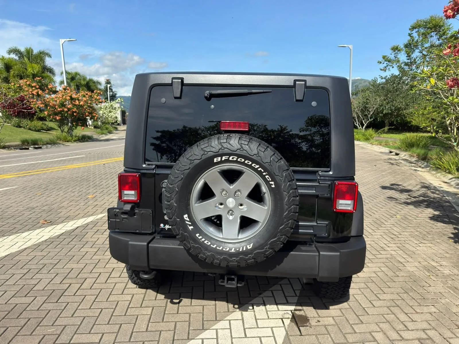 Jeep Rubicon - Image 3