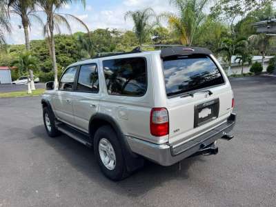 Toyota 4Runner - Image 3
