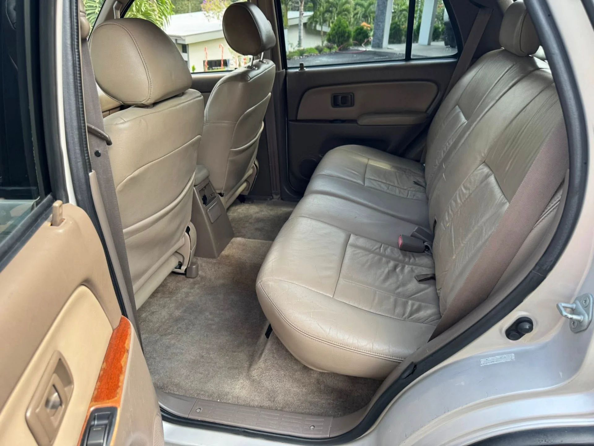 Toyota 4Runner - Image 7