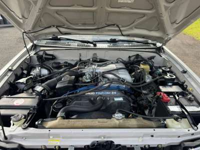 Toyota 4Runner - Image 11