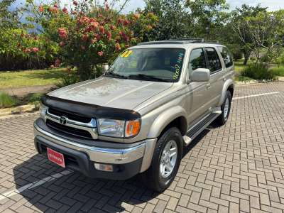 Toyota 4Runner - Image 1