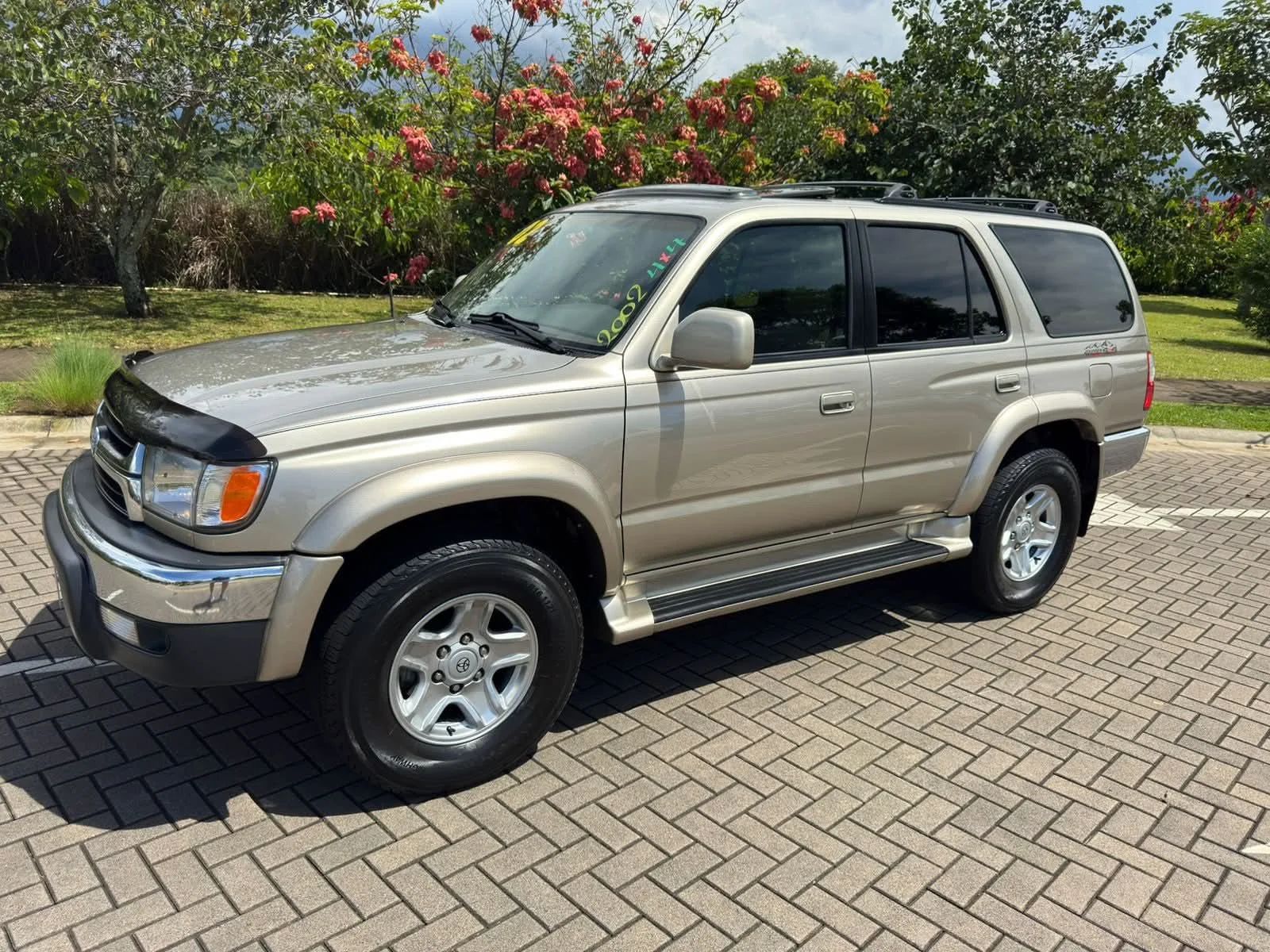 Toyota 4Runner - Image 5