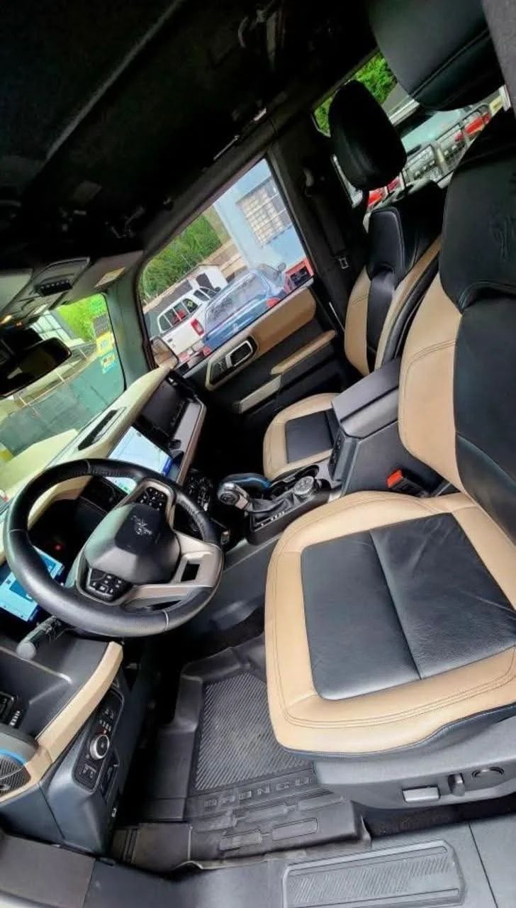 Ford Bronco Wildtrak Sasquatch - Image 4