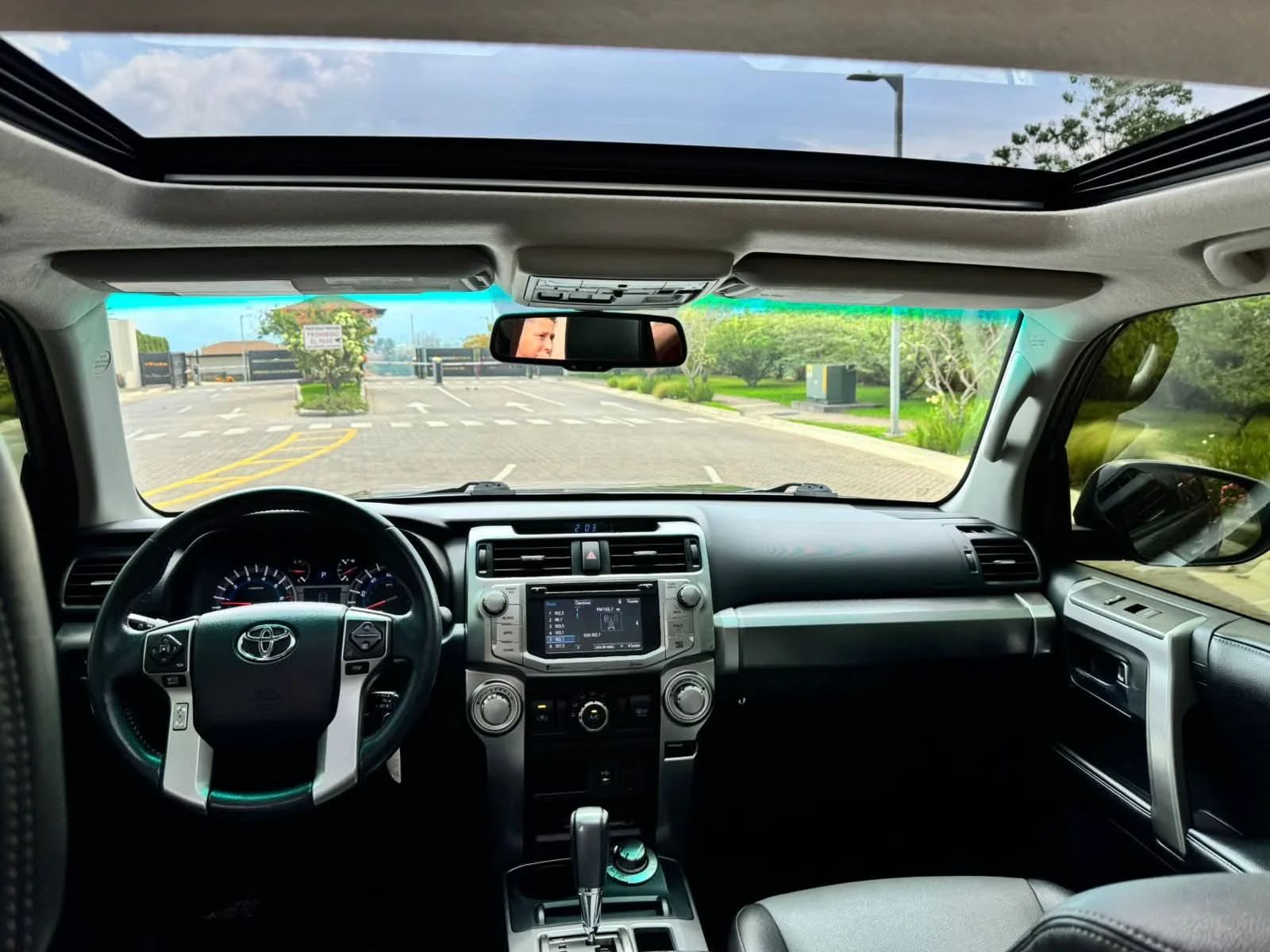 Toyota 4Runner - Image 7