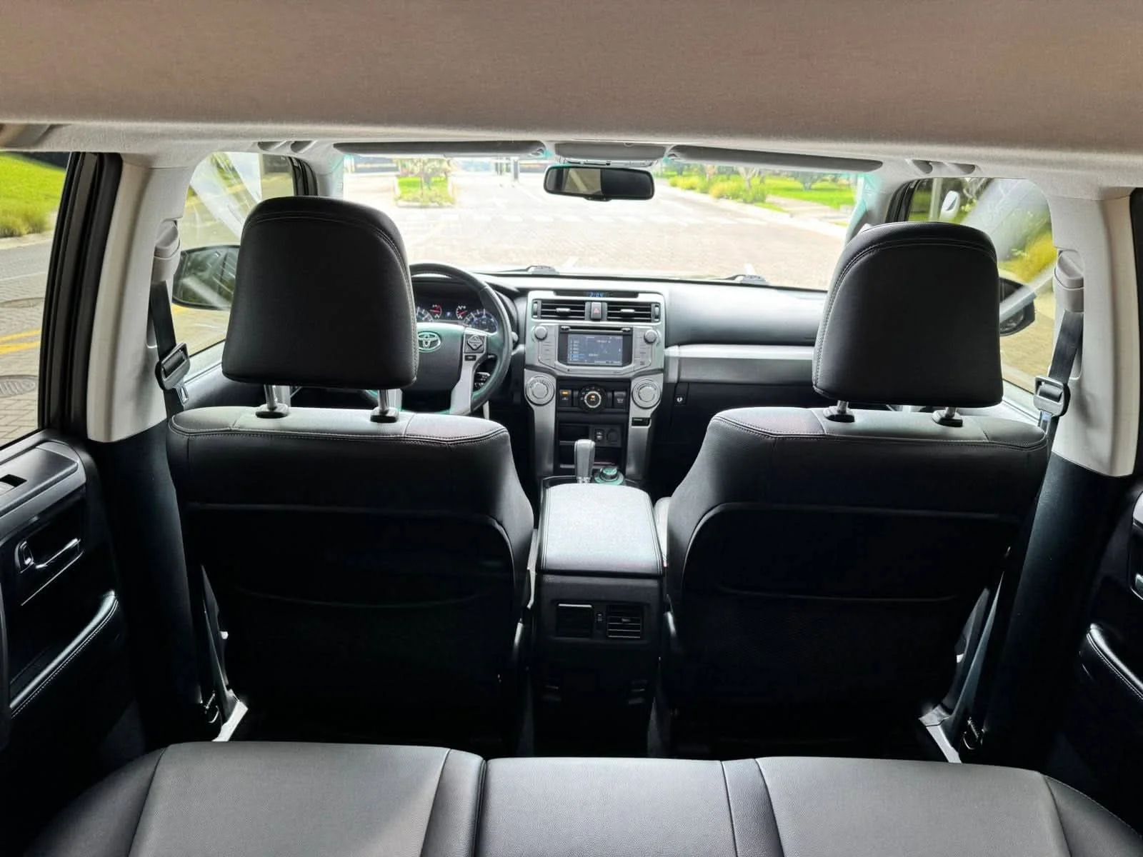 Toyota 4Runner - Image 9