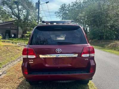 Toyota Land Cruiser - Image 2