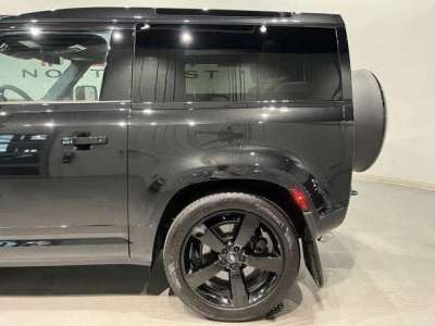 Land Rover Defender 90 - Image 4
