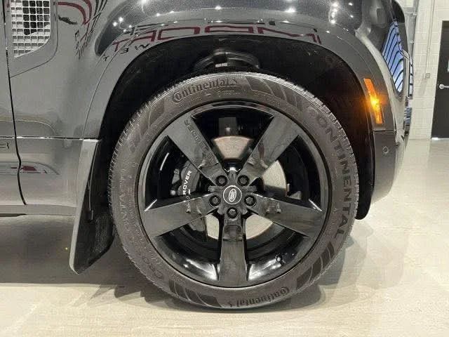 Land Rover Defender 90 - Image 13