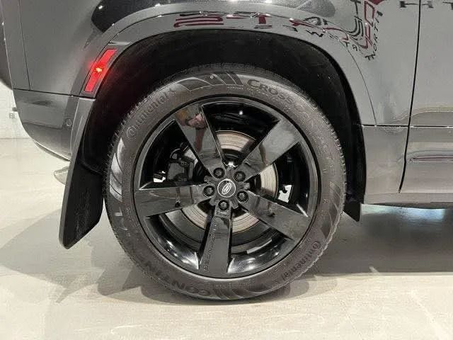 Land Rover Defender 90 - Image 14