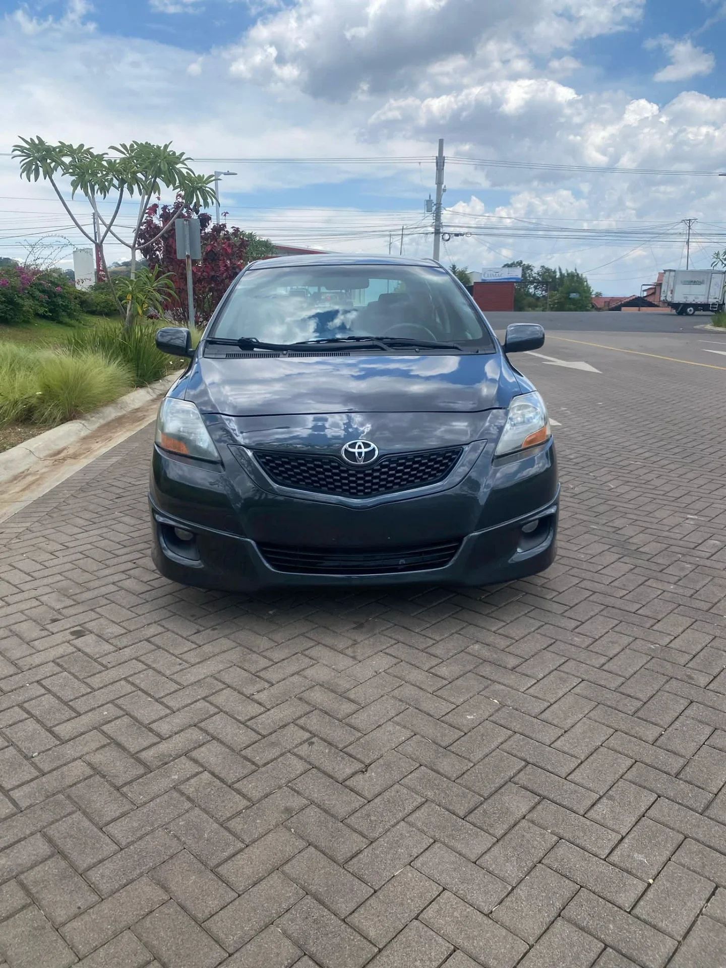 Toyota Yaris - Image 4