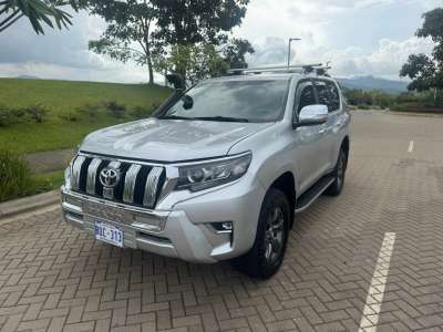 Toyota Prado - Image 2