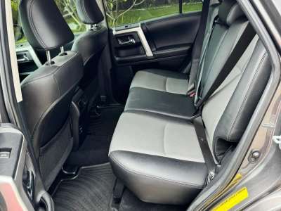 Toyota 4Runner - Image 8