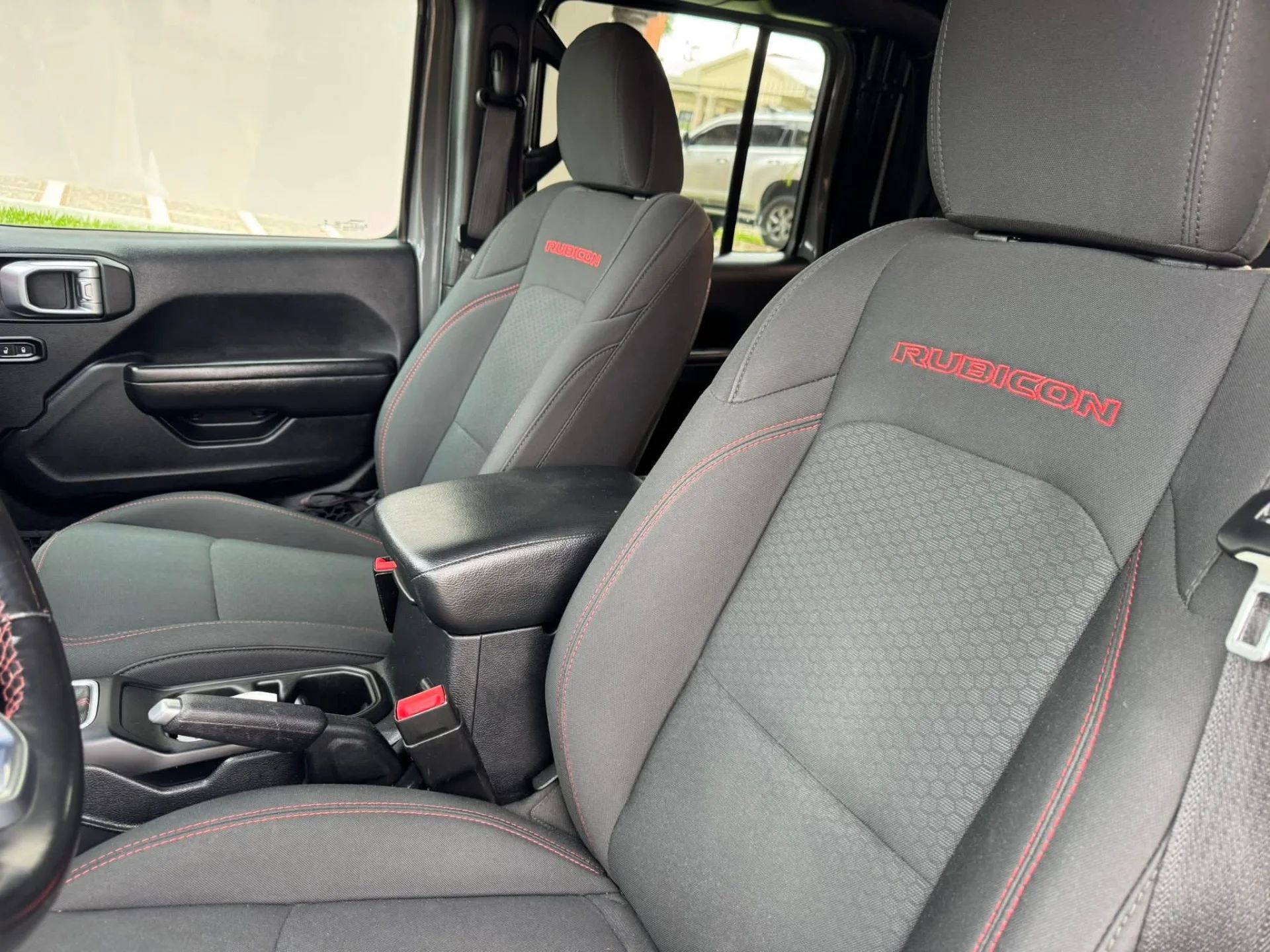 Jeep Gladiator Rubicon - Image 9