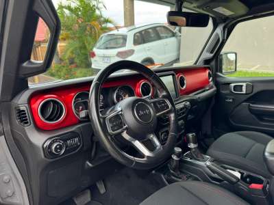Jeep Gladiator Rubicon - Image 13