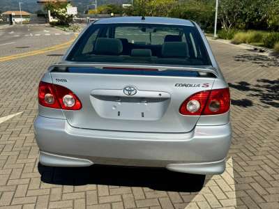 Toyota Corolla - Image 6