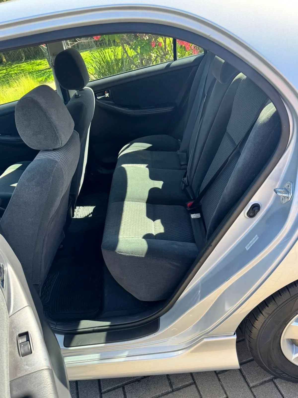 Toyota Corolla - Image 8