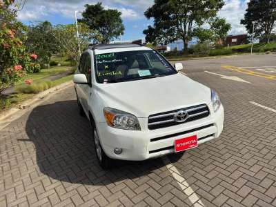 Toyota RAV4 - Image 3