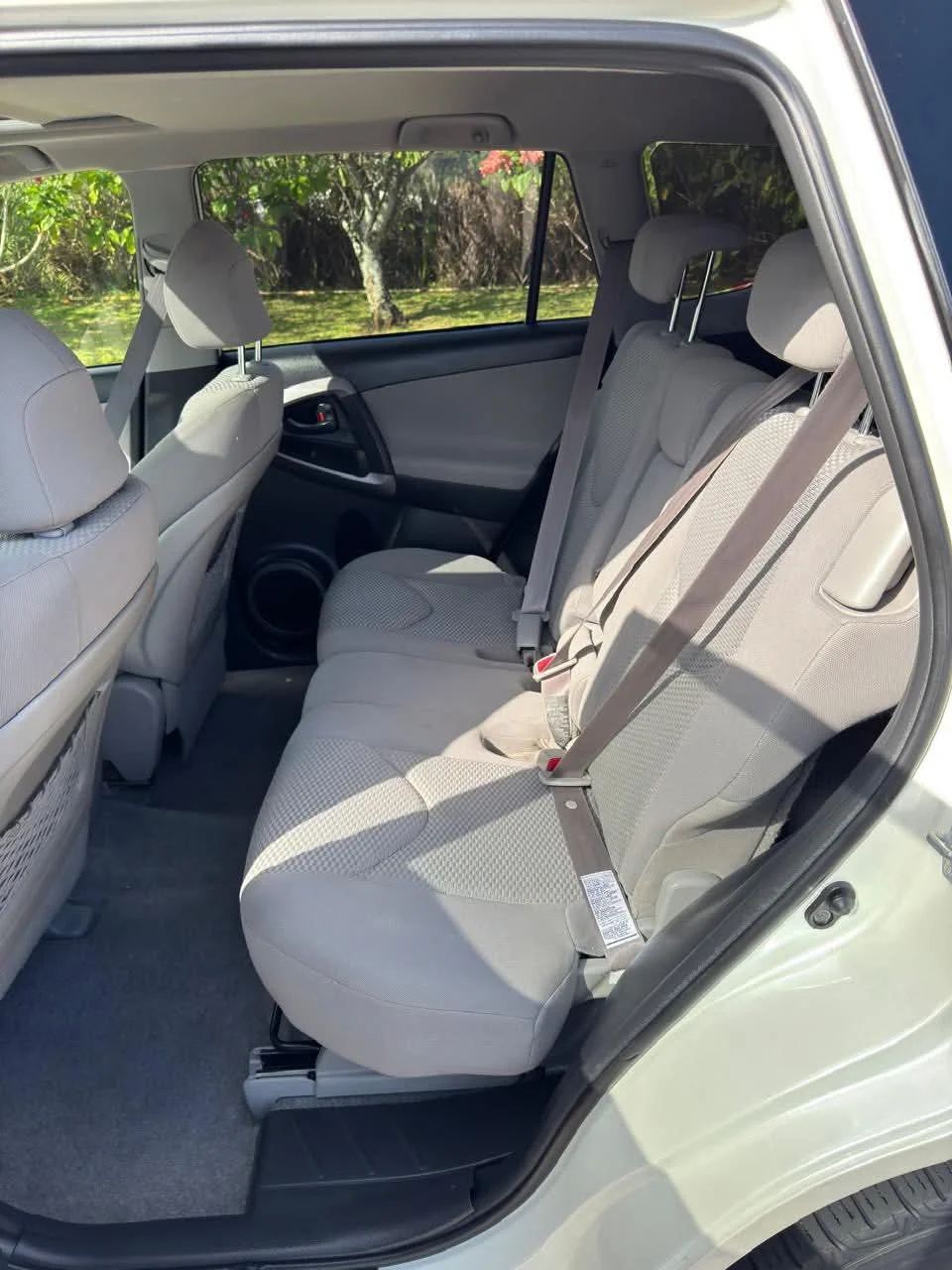 Toyota RAV4 - Image 11