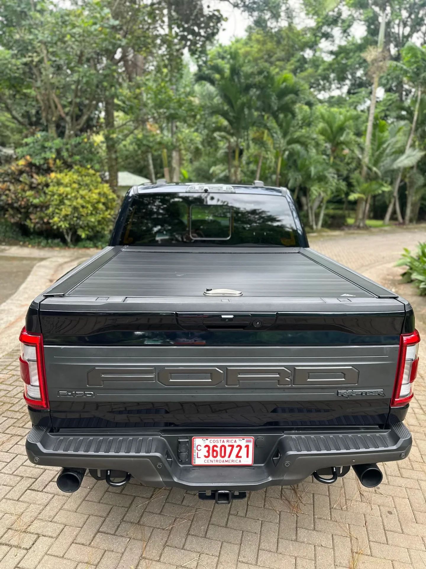 Ford F-150 Raptor - Image 5