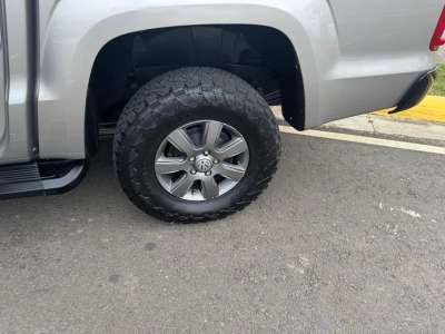 Volkswagen Amarok - Image 8