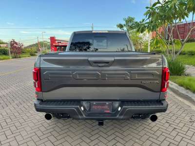 Ford Raptor - Image 4