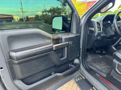 Ford Raptor - Image 5