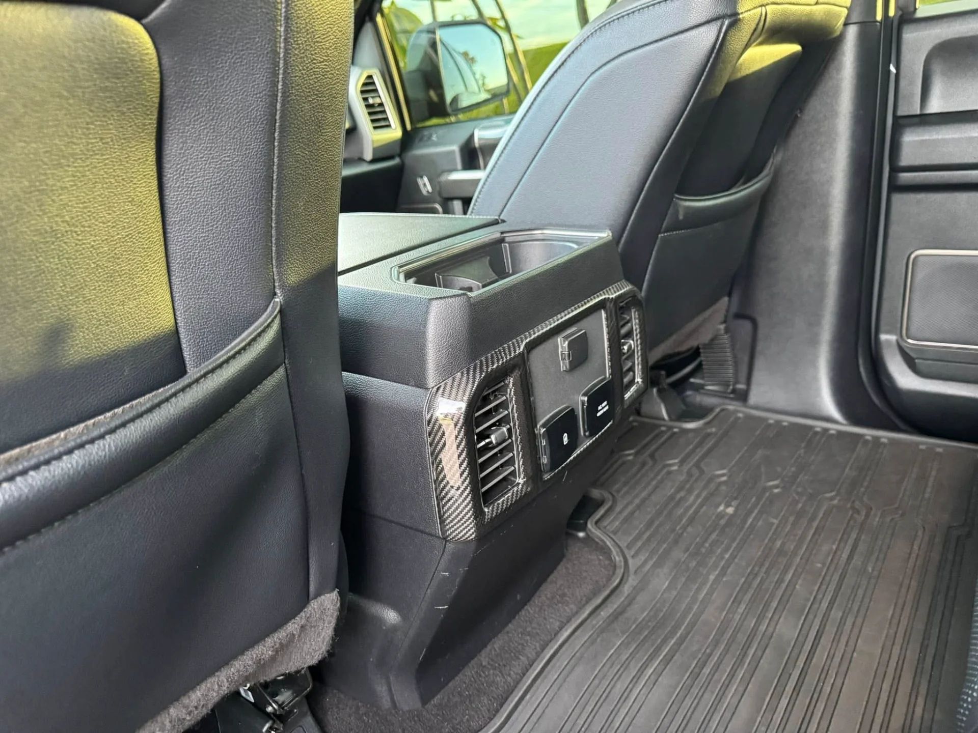 Ford Raptor - Image 7