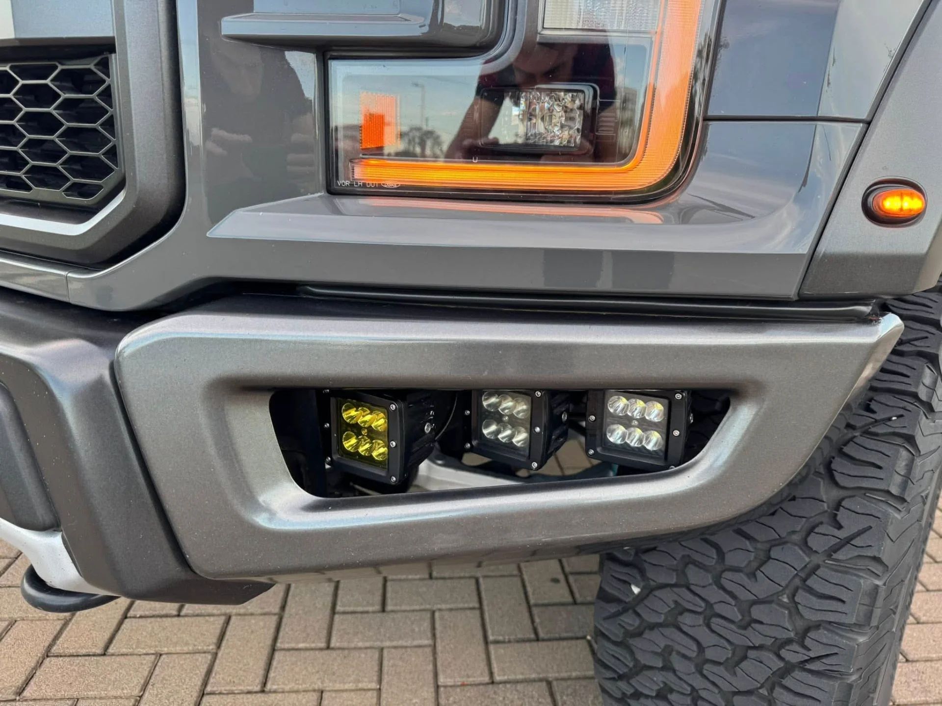 Ford Raptor - Image 14