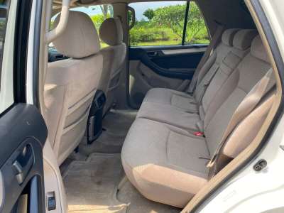 Toyota 4Runner - Image 4