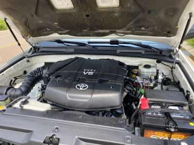 Toyota 4Runner - Image 7