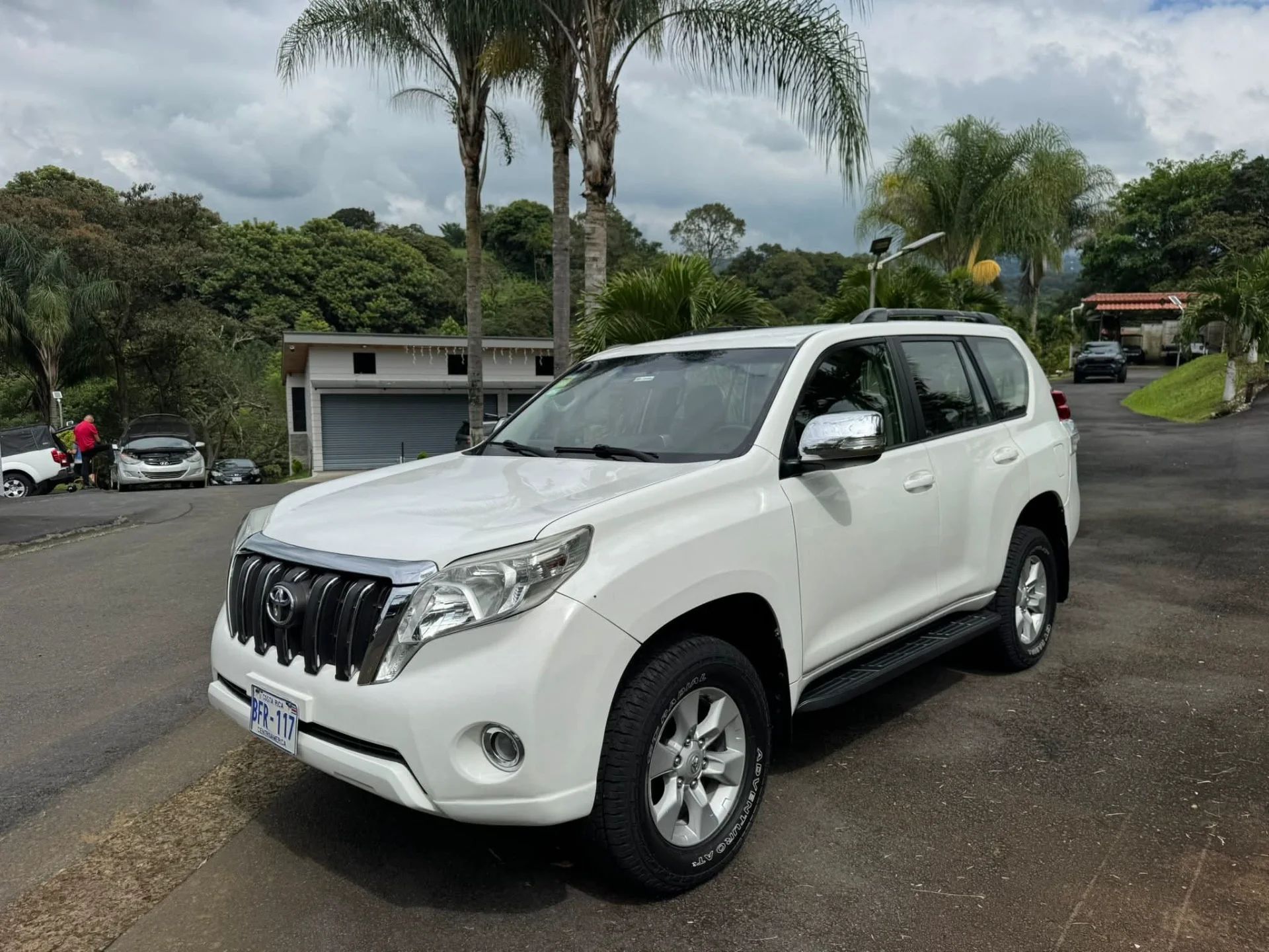 Toyota Prado - Image 1