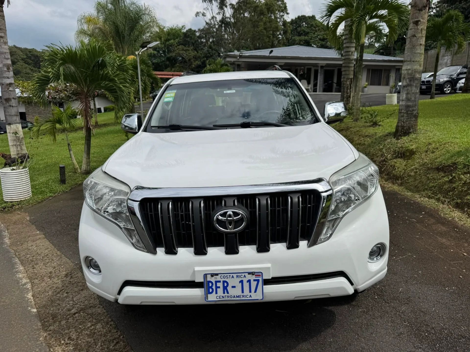 Toyota Prado - Image 6