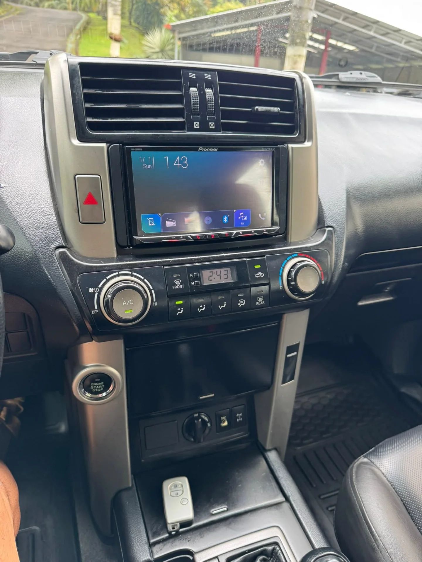 Toyota Prado - Image 12
