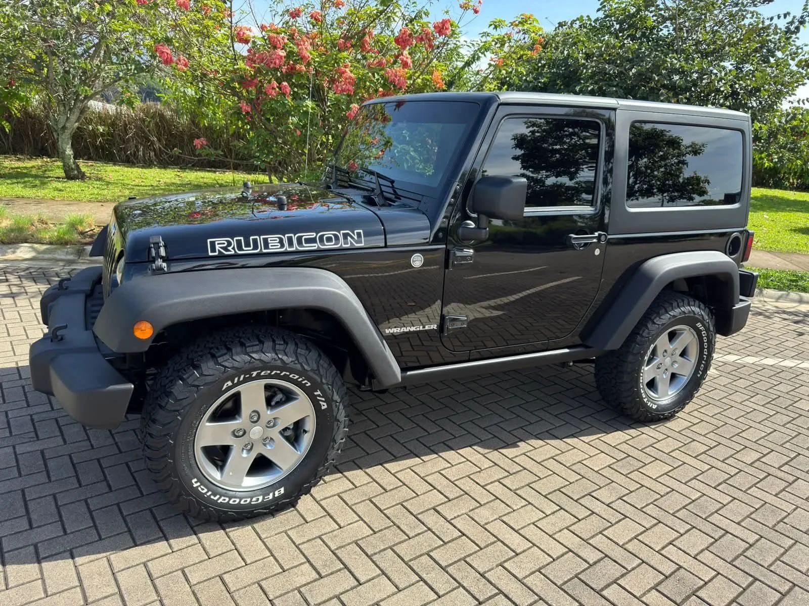 Jeep Rubicon - Image 2