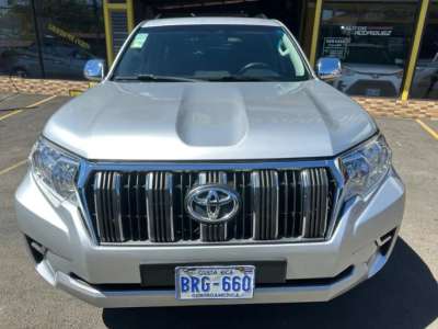 Toyota Land Cruiser Prado TX - Image 4