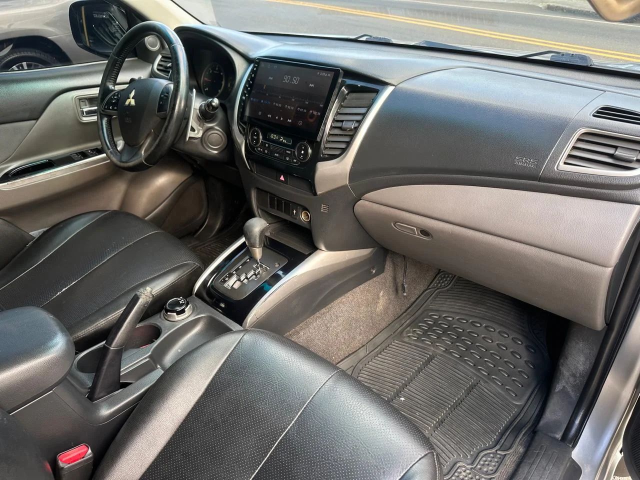 Mitsubishi L200 Sportero - Image 3