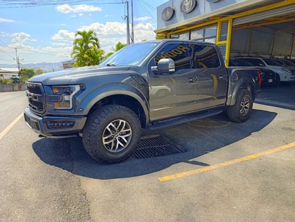 Ford F-150 Raptor - Image 5