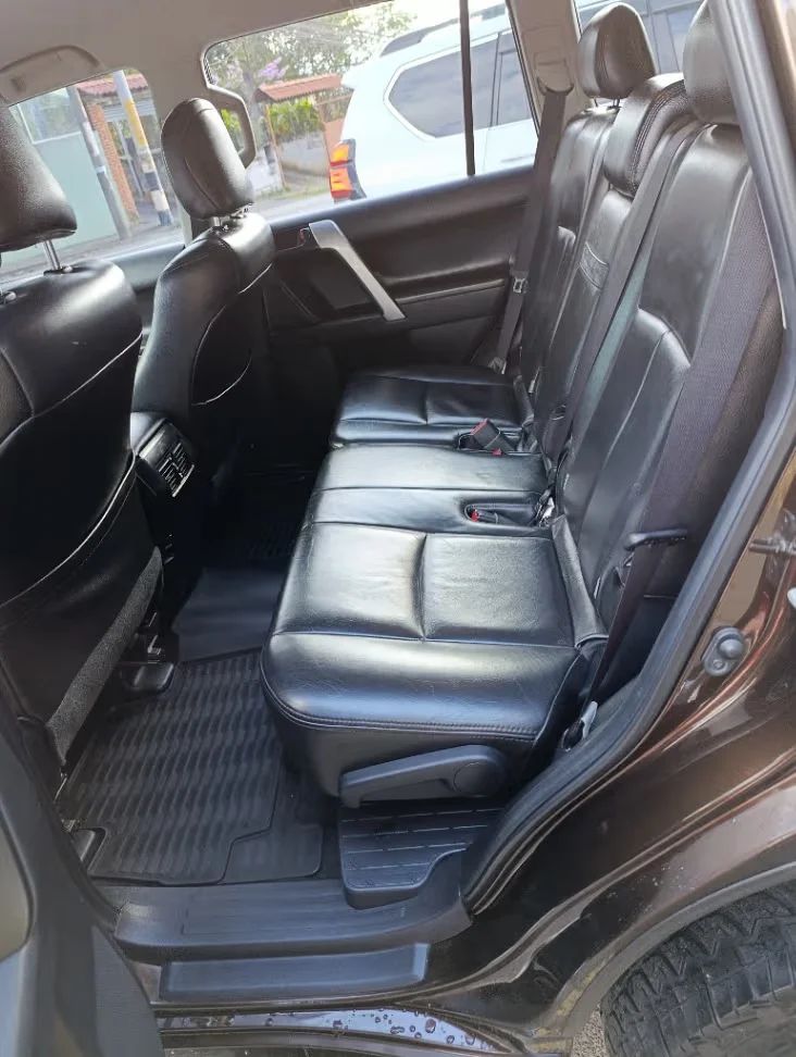 Toyota Land Cruiser Prado TX - Image 2