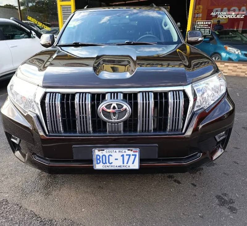 2018 Toyota Land Cruiser Prado TX